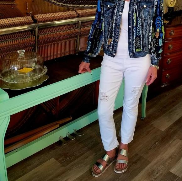 Lola Jeans - Picture 1 of 6
